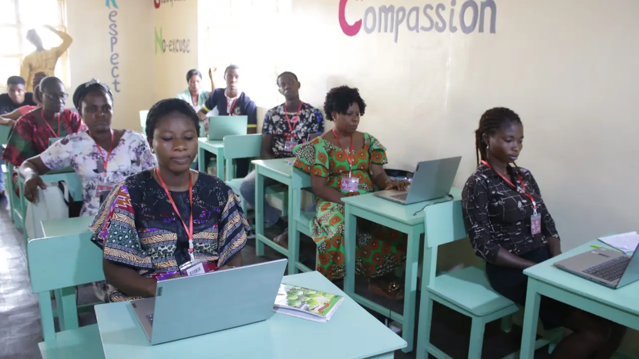 Dzuels Foundation programme moment 14
