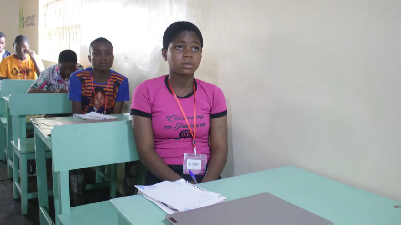 Dzuels Foundation programme moment 15